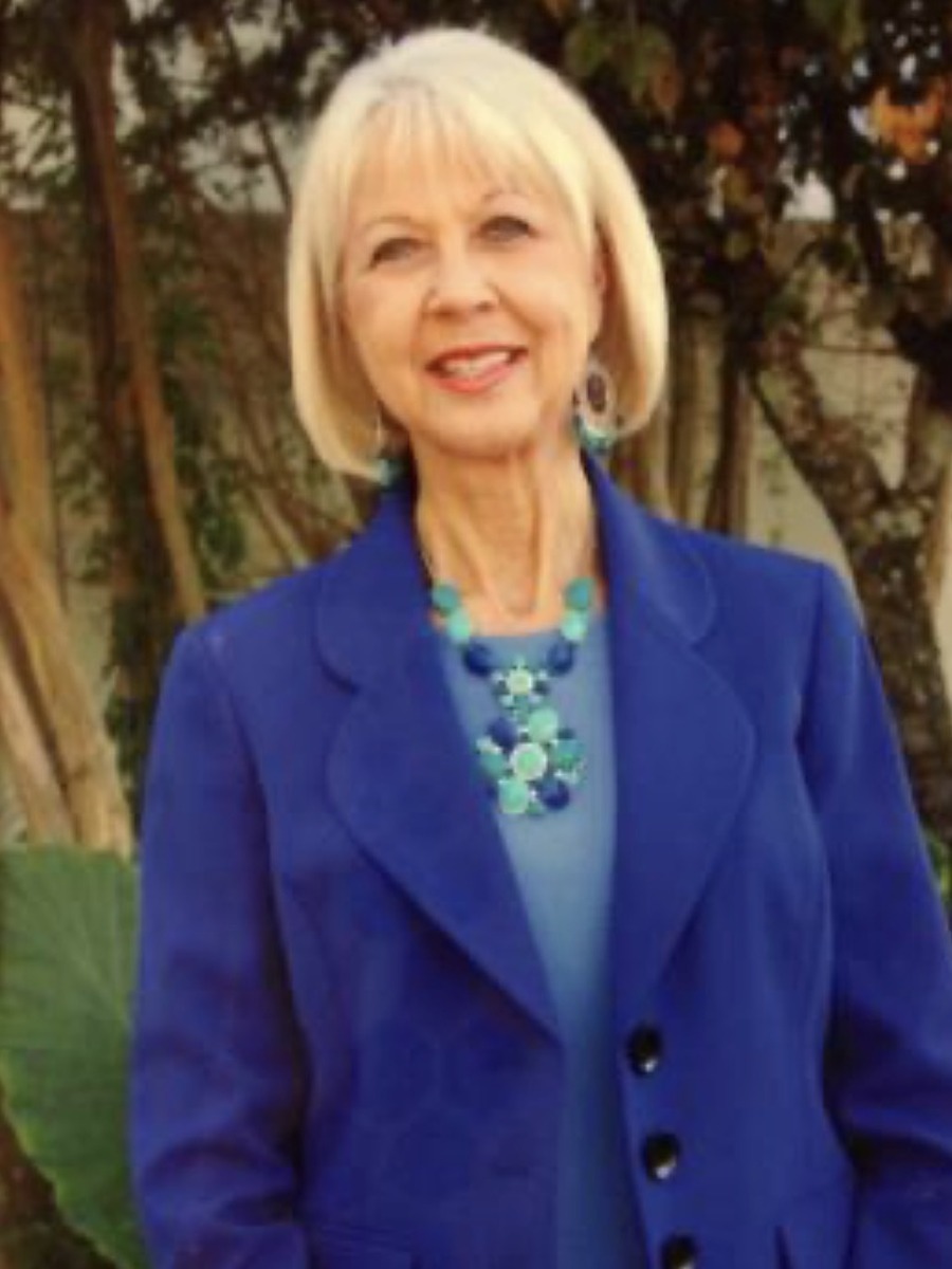 Portrait of Dr. Sherry Lee Hoppe